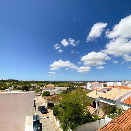 Apartmán Retreat With Terrace And View In Espiche #1887 Exteriér fotografie
